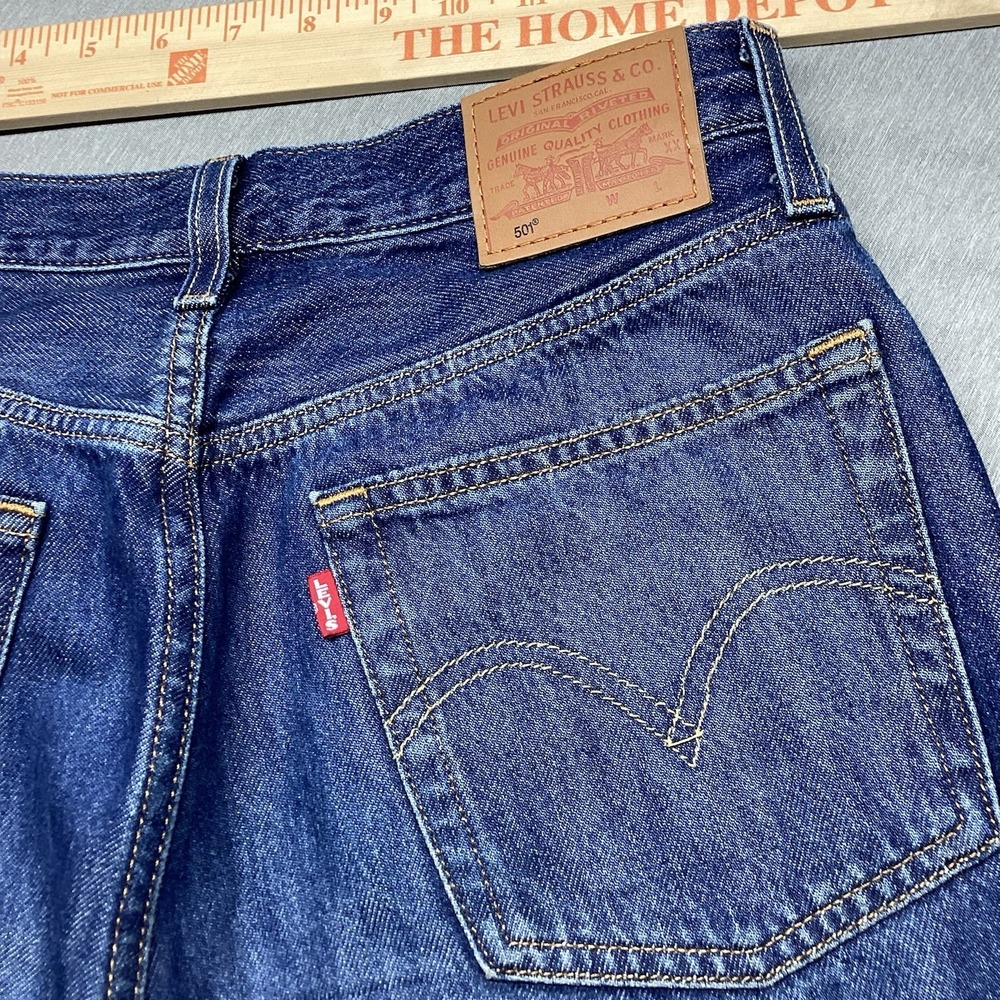 Levi's 501 Premium Big E 26x32 Dark Wash Original Fit Classic Grunge Distressed